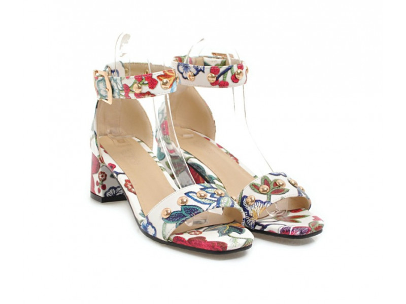 Print Flowers Sandals Women Ladies Gold Metal Buckle Rivets Summer Shoes Female Woman Ankle Strap Floral Sandals Sandalias Mujer Print Flowers Sandals Women Ladies Gold Metal Buckle Rivets Summer Shoes Female Woman Ankle Strap Floral Sandals Sandalias Mujer